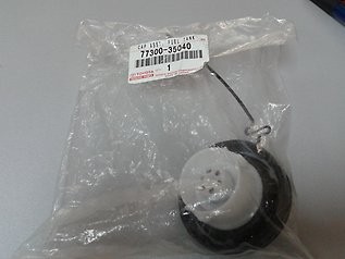 Tampa (tampão) do tanque de combustível para Toyota Land Cruiser PRADO ASIA J12