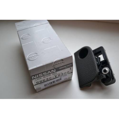 68630EQ300 Nissan/Infiniti Fecho da caixa para luvas
