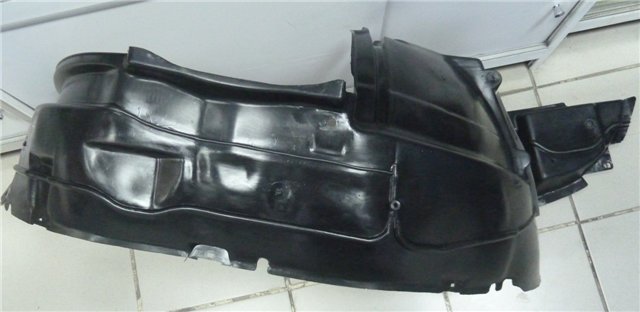 Guarda-barras direito do pára-lama dianteiro para Subaru Forester I S10, SF