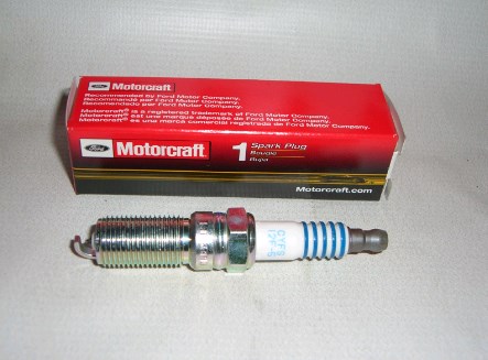 Vela de ignição Ford CYFS12F5 preço, a partir de 16,60 USD