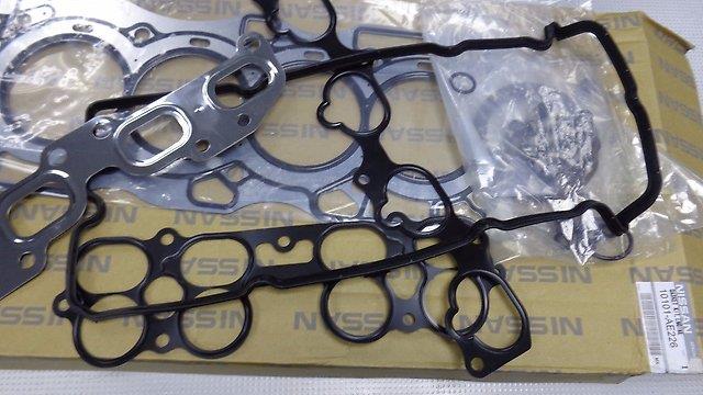 10101AE228 Nissan/Infiniti Kit de vedantes de motor completo
