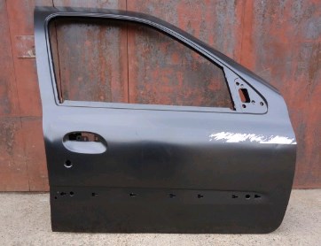 7751472476 Renault (RVI) Porta dianteira direita