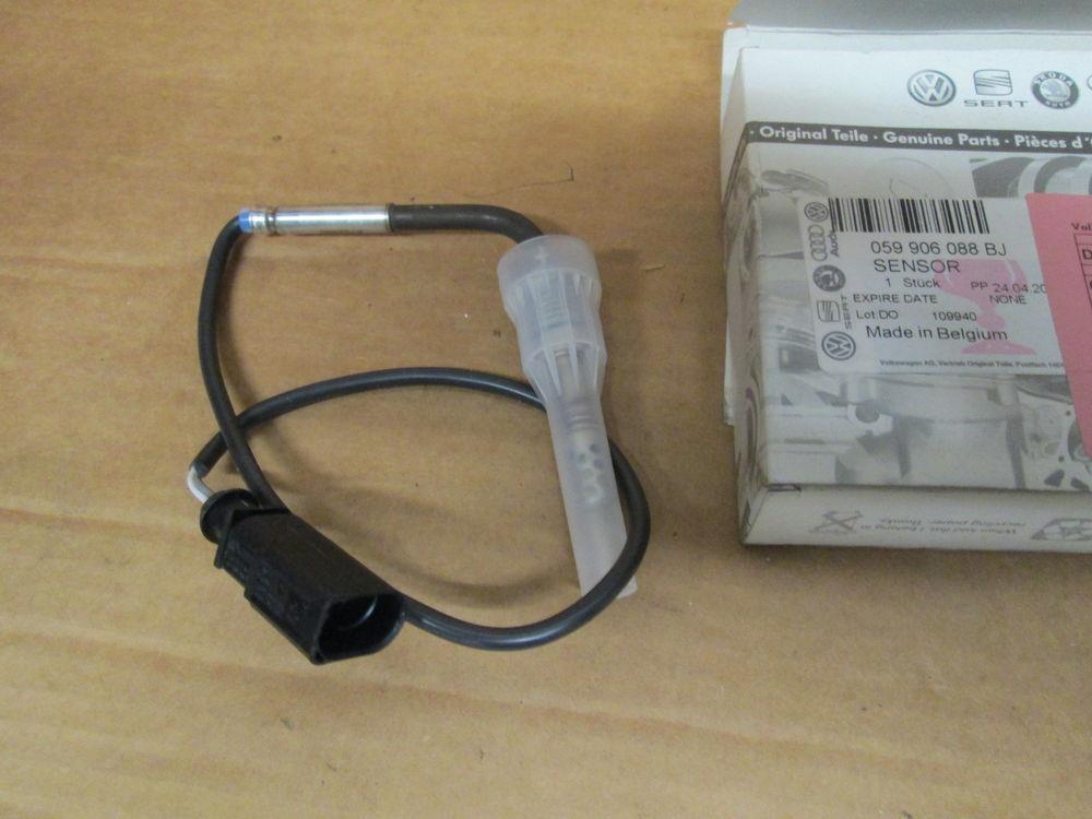 059906088BJ VAG Sensor de temperatura dos gases de escape (GE), antes de turbina