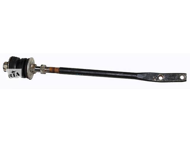 546014A000 Hyundai/Kia Barra Panhard dianteira/inferior