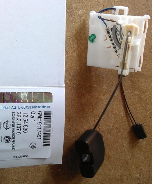Sensor do nível de combustível no tanque Opel Astra G F48, F08
