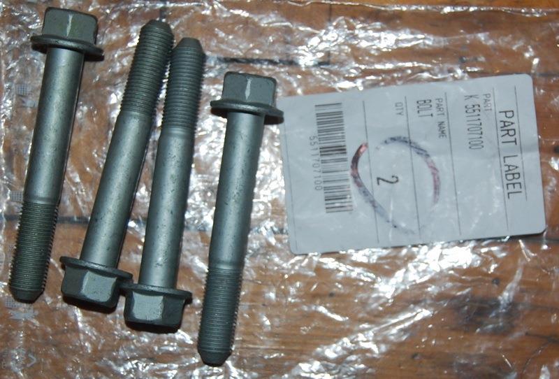 5511707100 Hyundai/Kia Parafuso de braço oscilante traseiro longitudinal (de inclinação)