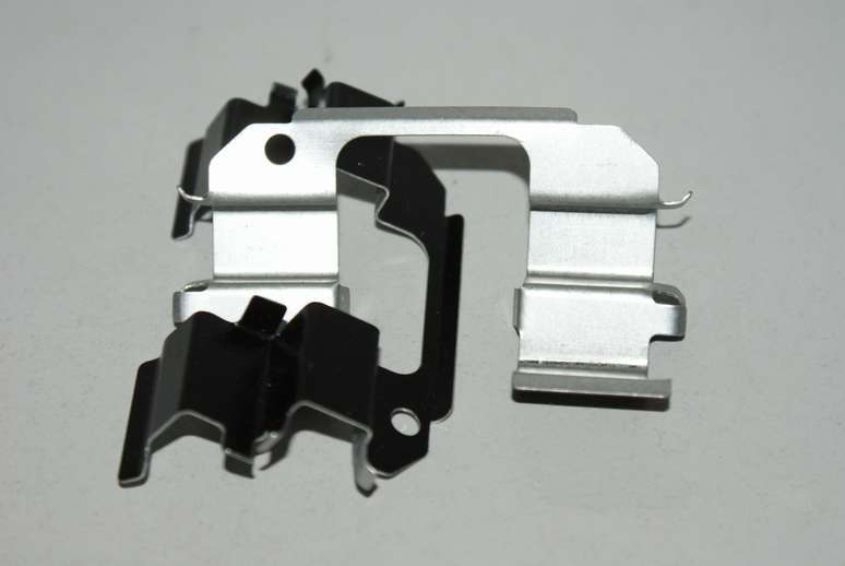 93740552 General Motors Kit de molas de fixação de sapatas de disco dianteiras