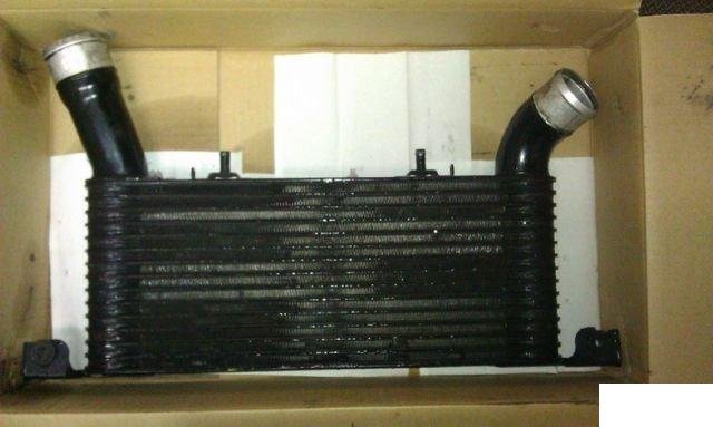 1530A052 Mitsubishi Radiador de intercooler