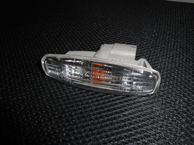 26160JK00B Nissan/Infiniti Luz intermitente no pára-lama