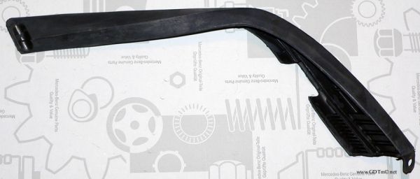 A1408260480 Mercedes Vedação da luz direita