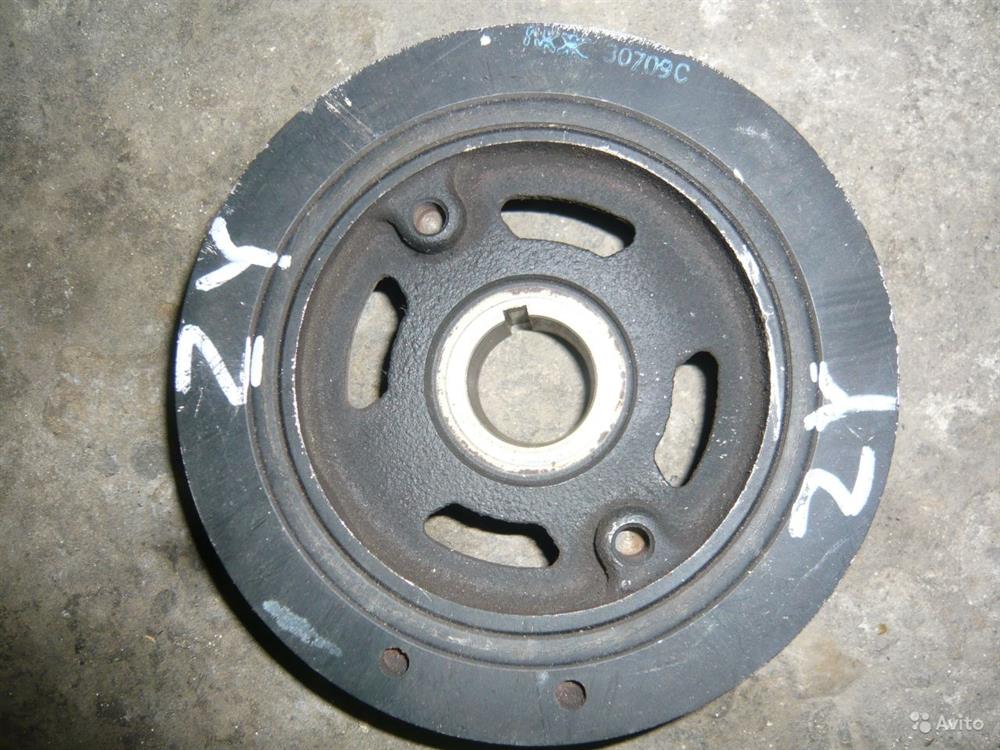 ZY0811400 Mazda Polia de cambota