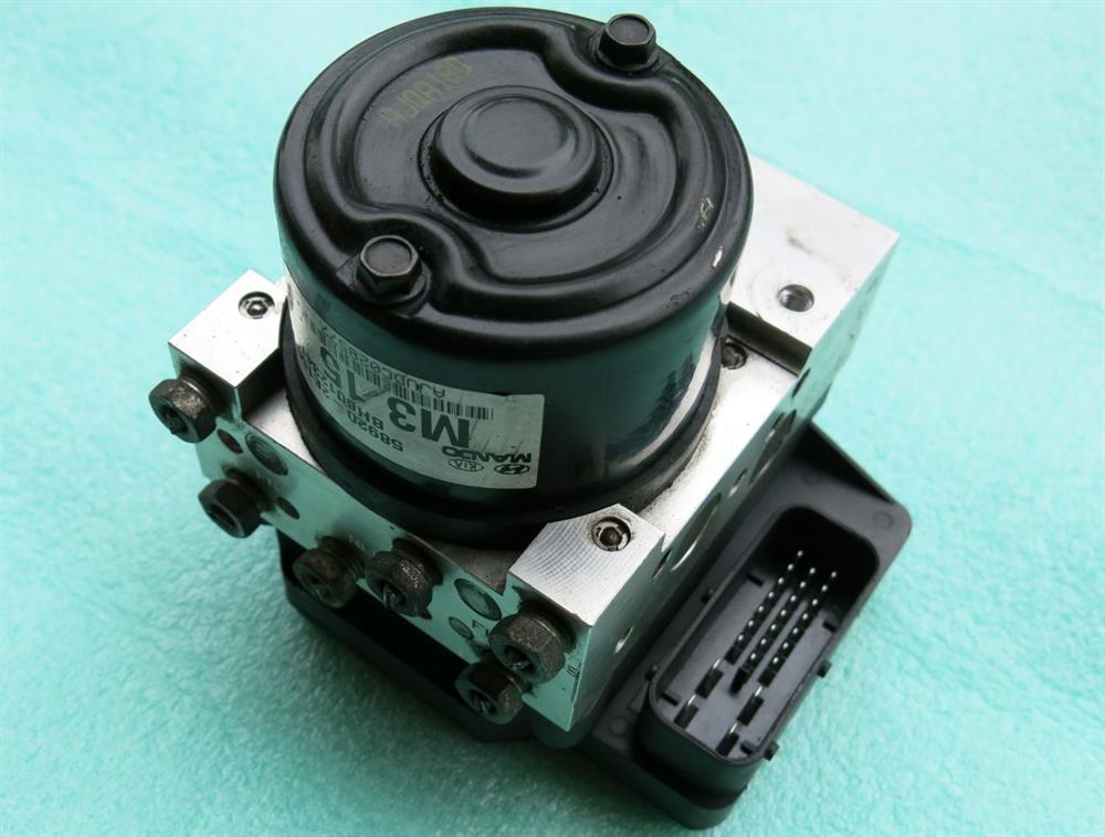 589202E150 Hyundai/Kia Unidade hidráulico de controlo ABS
