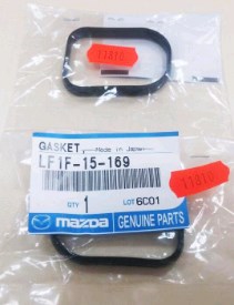 LF1F15169 Mazda Vedante do flange (da união em T) do sistema de esfriamento