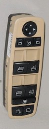 Unidade de botões dianteira esquerda de controlo de elevador de vidro Mercedes 2518300390 preço, a partir de 64,44 USD