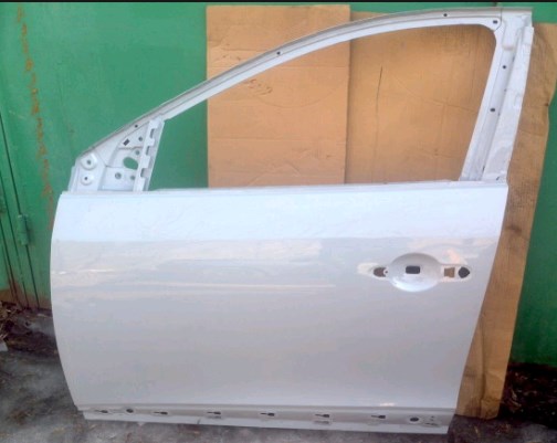 801015934R Renault (RVI) Porta dianteira esquerda