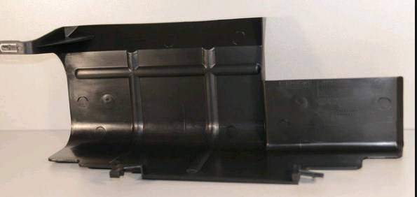 8200209920 Renault (RVI) Conduto de ar (defletor) direito do radiador