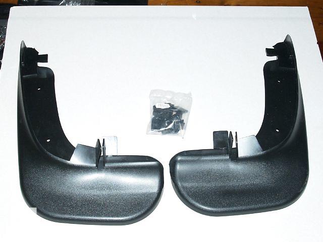 2K3075101 VAG Protetores de lama traseiros, kit