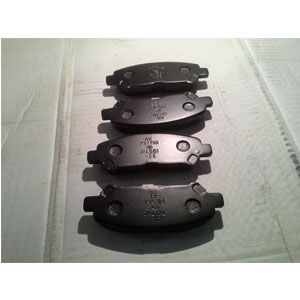 Sapatas do freio traseiras de disco Toyota 044660E020 preço, a partir de 53,79 USD