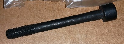 110564M500 Nissan/Infiniti Parafuso de cabeça de motor (CBC)