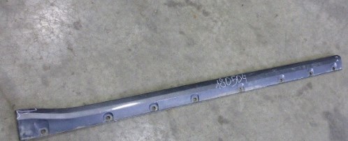 7585160050 Toyota Placa sobreposta (moldura) externa direita de acesso