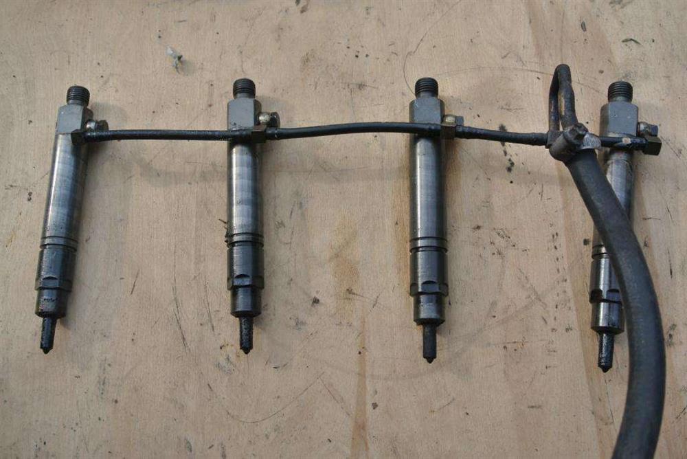 0432193757 Renault (RVI) Injetor de injeção de combustível