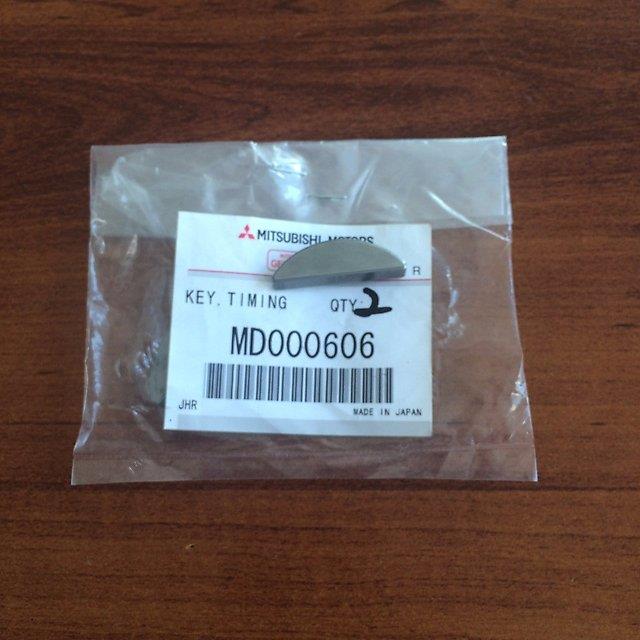 MD000606 Mitsubishi Chaveta de cambota