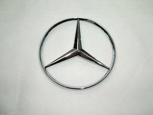 A6387580058 Mercedes Emblema de tampa de porta-malas (emblema de firma)