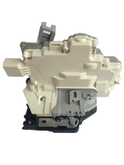 BF0111740045 Bapmic Fecho da porta dianteira esquerda