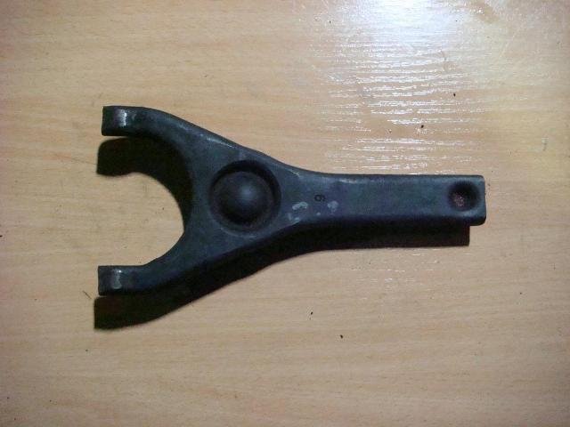 Forquilha de embraiagem Nissan Primera  P11