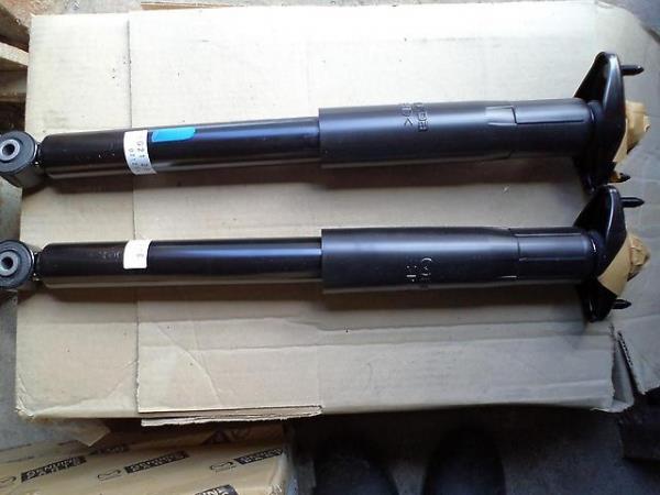 Amortecedor traseiro Mazda EG2328910B preço, a partir de 13,07 USD