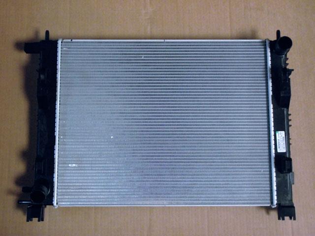 214107326R Renault (RVI) Radiador de esfriamento de motor