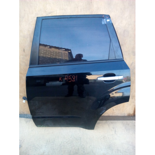 60409SC0119P Subaru Porta traseira esquerda
