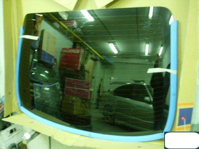 Vidro traseiro para Toyota Camry VI V40