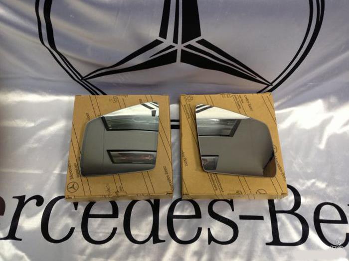 Elemento espelhado do espelho de retrovisão esquerdo Mercedes A1668100319 preço, a partir de 980,49 USD