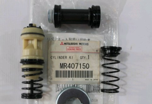 Kit de reparação de cilindro mestre do freio para Mitsubishi Outlander I CU
