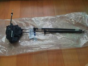 Fecho da porta traseira direita Hyundai/Kia 814202B000 preço, a partir de 54,48 USD