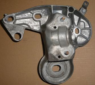 4F0199352M VAG Consola de coxim (apoio) direita de motor