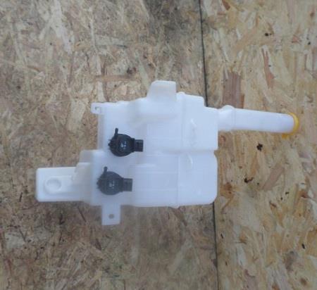 GS1D67481 Mazda Tanque de fluido para lavador de vidro
