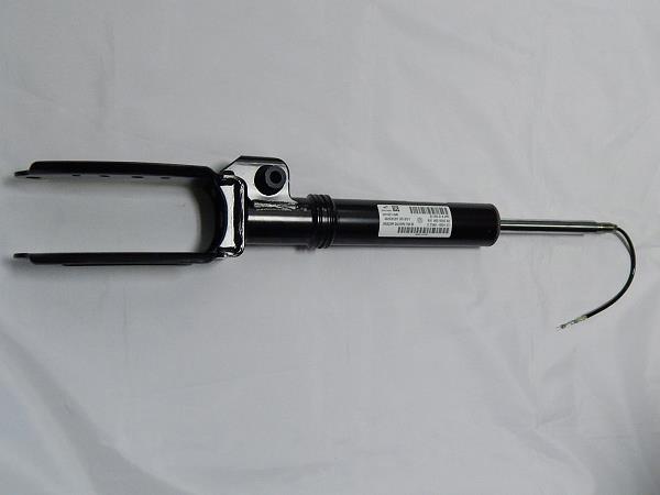 Amortecedor dianteiro direito VAG 7P6413032AK preço, a partir de 228,61 USD