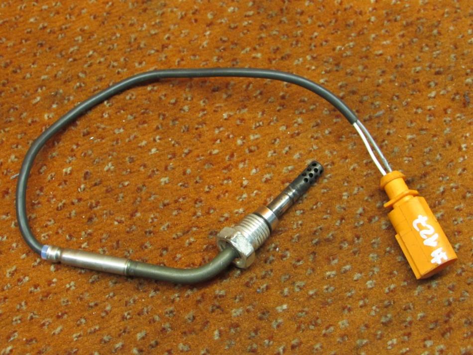 059906088P VAG Sensor de temperatura dos gases de escape (GE), de válvula EGR