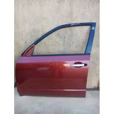 60009SC0319P Subaru Porta dianteira esquerda