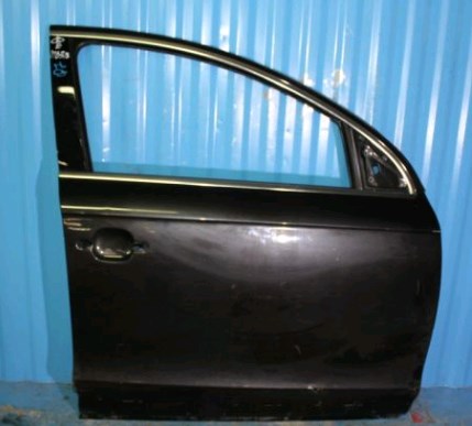 4L0831052 VAG Porta dianteira direita