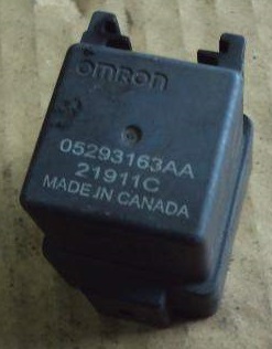 05293163AA Chrysler Relê das velas de incandescência