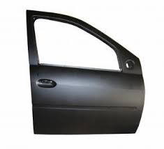 801001895R Renault (RVI) Porta dianteira direita