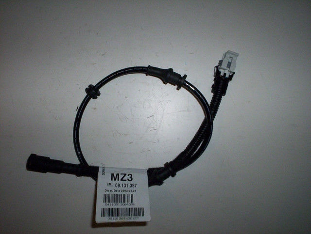 Compre 09131387 General Motors Sensor dianteiro de ABS