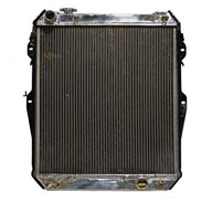 1640067071 Toyota Radiador de esfriamento de motor