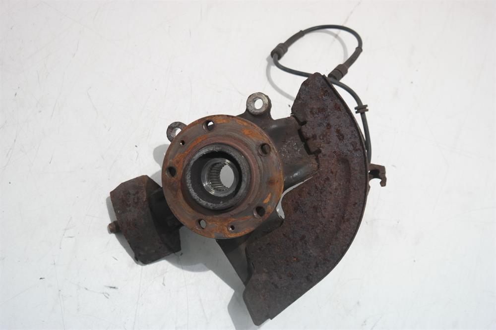 330773 Peugeot/Citroen Cubo dianteiro