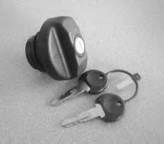 Tampa (tampão) do tanque de combustível Nissan Patrol W260