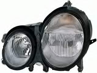 2108204061 Mercedes Luz direita