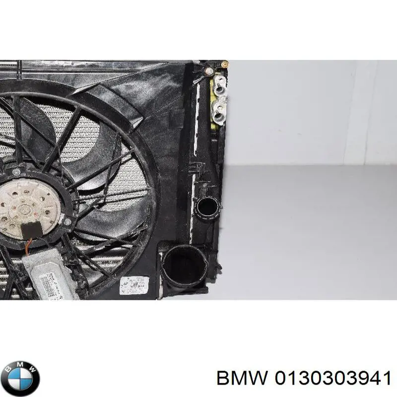  BMW 130303941